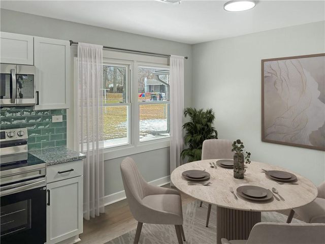 7002 E 112 Street, Kansas City, MO 64134