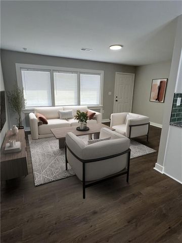 7002 E 112 Street, Kansas City, MO 64134