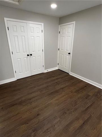 7002 E 112 Street, Kansas City, MO 64134