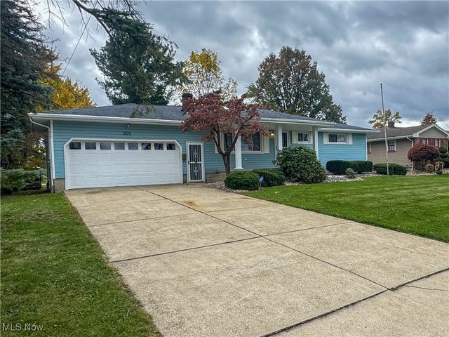 805 Devitt, Campbell, OH 44405