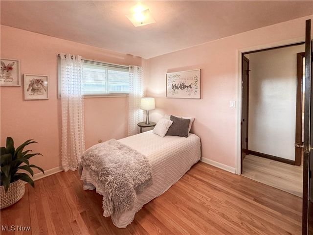 805 Devitt, Campbell, OH 44405