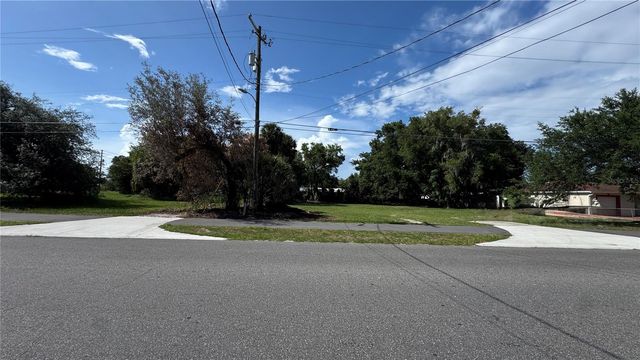 41 E MICHAEL GLADDEN BOULEVARD, Apopka, FL 32703