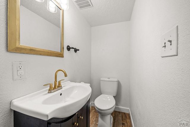 3726 Canterbury Lane, Pueblo, CO 81005