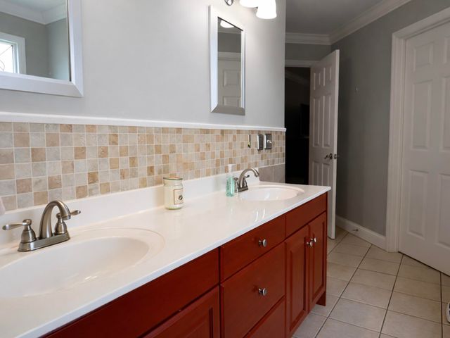 5259 Hunters Cove NW, Cleveland, TN 37312