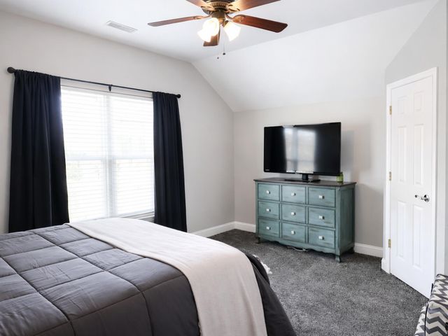 5259 Hunters Cove NW, Cleveland, TN 37312