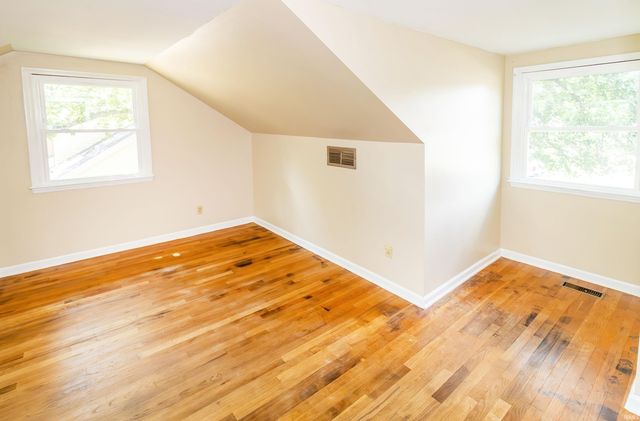609 Bartlett Drive, Newburgh, IN 47630