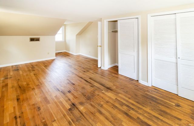 609 Bartlett Drive, Newburgh, IN 47630