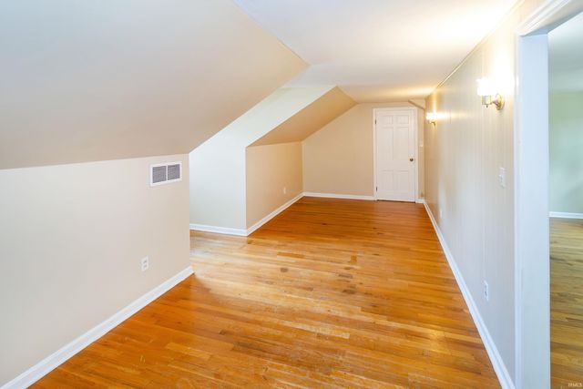 609 Bartlett Drive, Newburgh, IN 47630