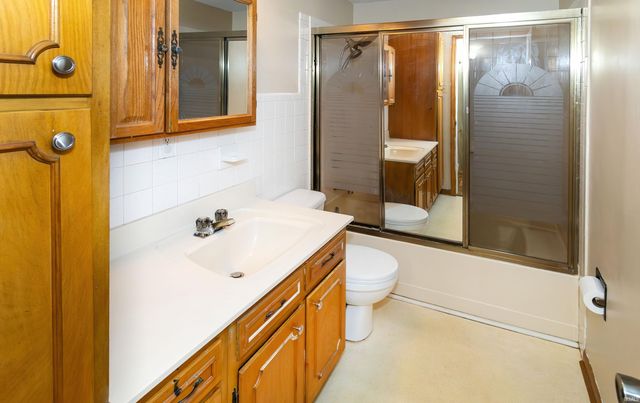 609 Bartlett Drive, Newburgh, IN 47630