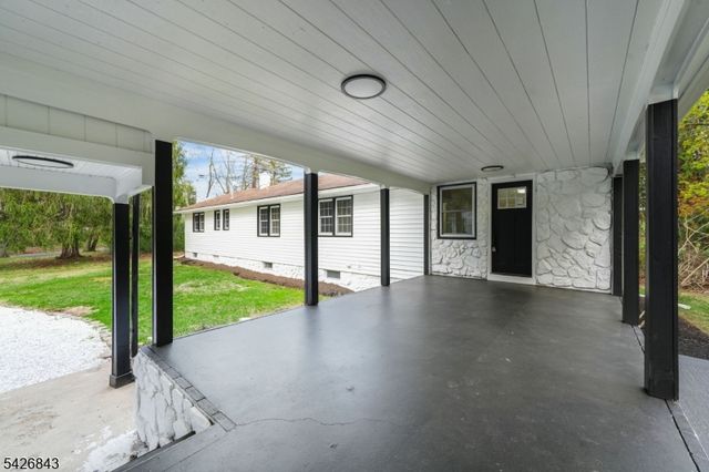 29 Ironia Rd, Chester Twp., NJ 07836