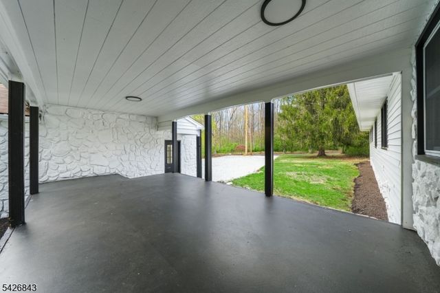 29 Ironia Rd, Chester Twp., NJ 07836