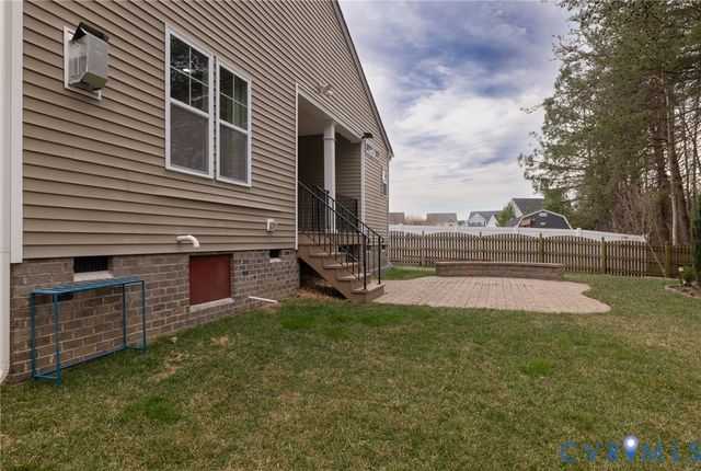 14057 Stanley Park Dr, Ashland, VA 23005