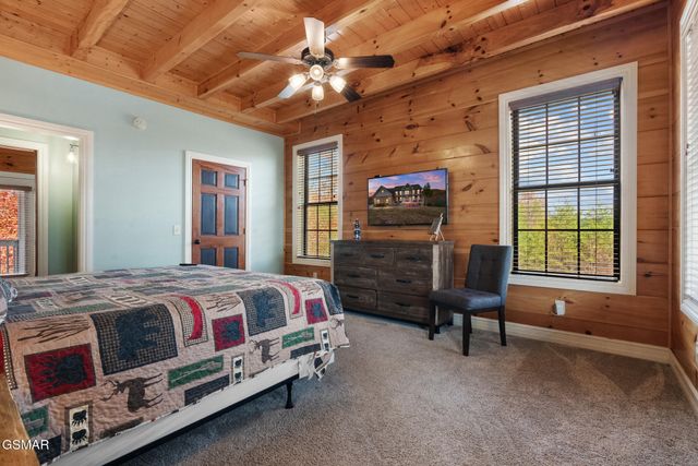 2968 Smoky Bluff Trail, Sevierville, TN 37862