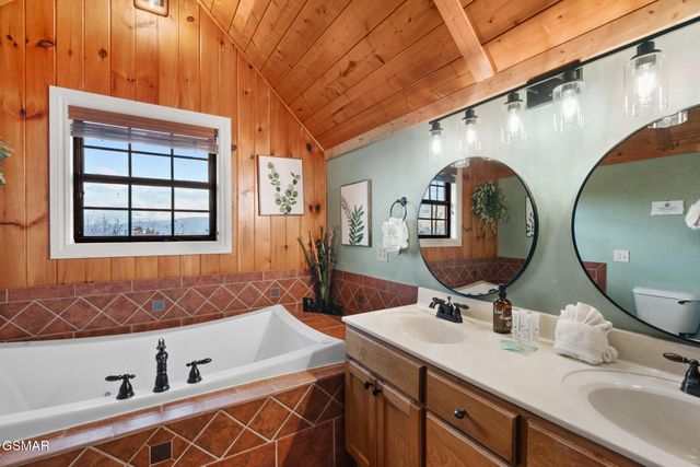 2968 Smoky Bluff Trail, Sevierville, TN 37862