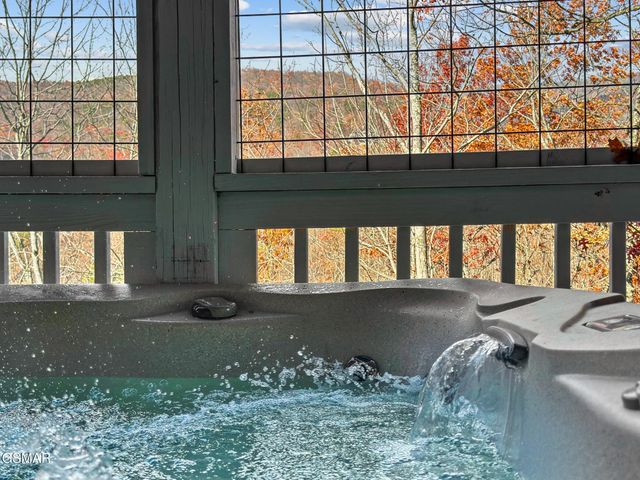 2968 Smoky Bluff Trail, Sevierville, TN 37862