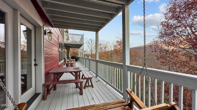 2968 Smoky Bluff Trail, Sevierville, TN 37862