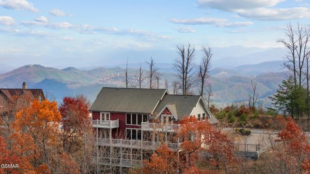 2968 Smoky Bluff Trail, Sevierville, TN 37862