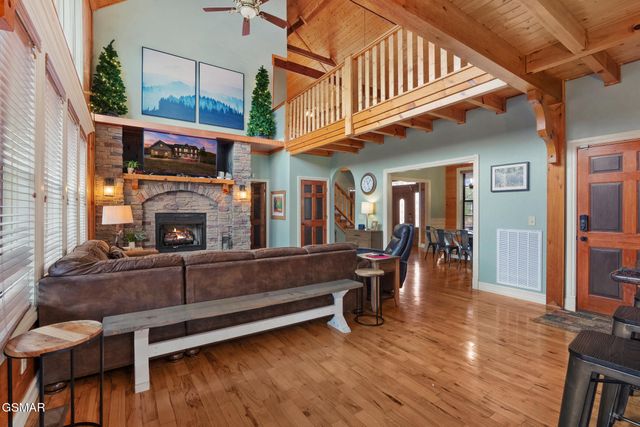 2968 Smoky Bluff Trail, Sevierville, TN 37862