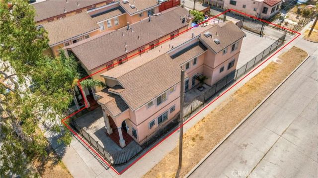 10601 S Main, Los Angeles, CA 90003