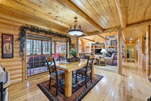 W2147 Hickory Hills COURT, Campbellsport, WI 53010