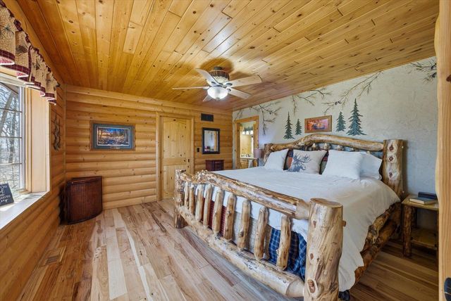 W2147 Hickory Hills COURT, Campbellsport, WI 53010