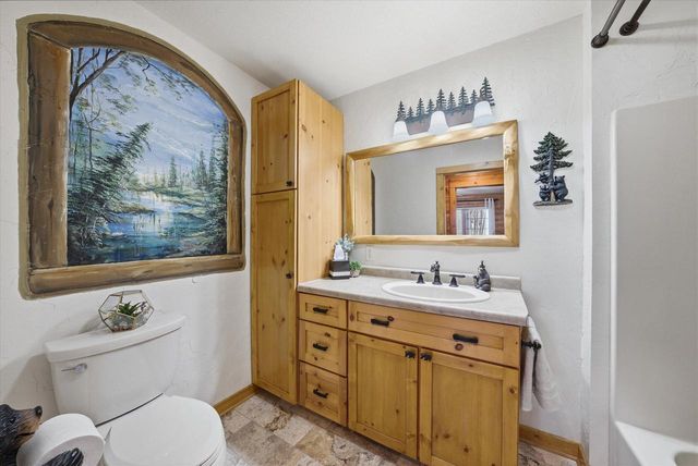 W2147 Hickory Hills COURT, Campbellsport, WI 53010