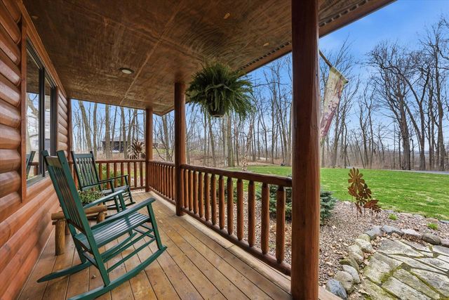 W2147 Hickory Hills COURT, Campbellsport, WI 53010