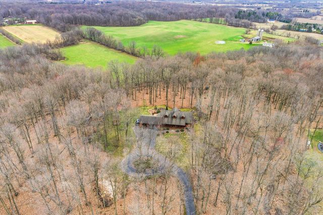 W2147 Hickory Hills COURT, Campbellsport, WI 53010