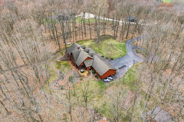 W2147 Hickory Hills COURT, Campbellsport, WI 53010