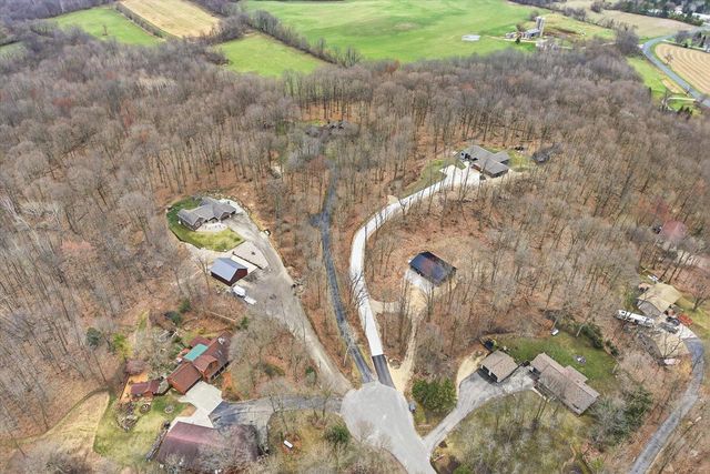 W2147 Hickory Hills COURT, Campbellsport, WI 53010