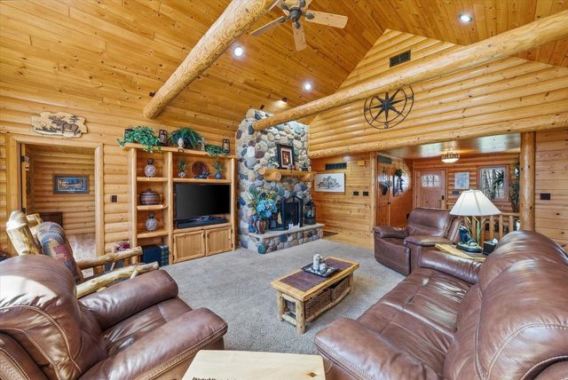W2147 Hickory Hills COURT, Campbellsport, WI 53010