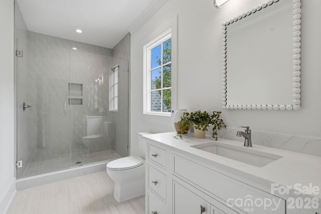 539 Mammoth Oaks Drive, Charlotte, NC 28270
