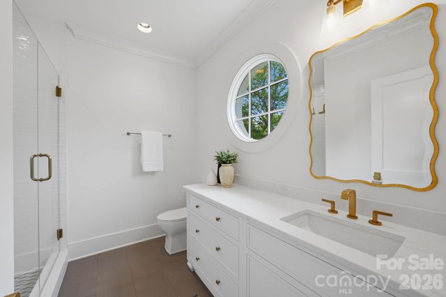 539 Mammoth Oaks Drive, Charlotte, NC 28270