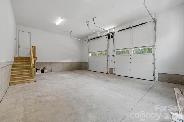 539 Mammoth Oaks Drive, Charlotte, NC 28270