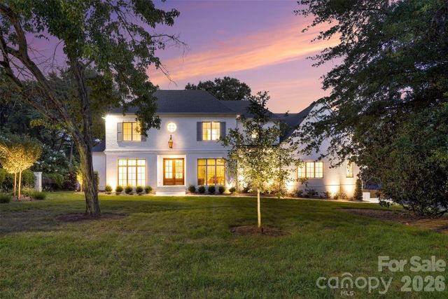 539 Mammoth Oaks Drive, Charlotte, NC 28270