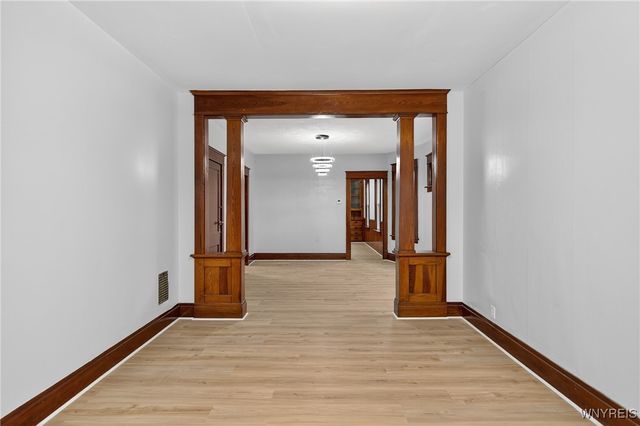 411 Cambridge Avenue, Buffalo, NY 14215