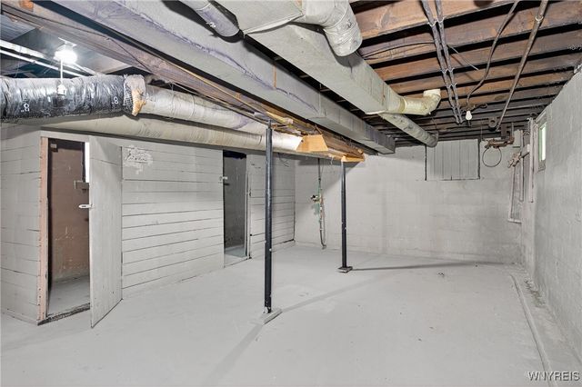 411 Cambridge Avenue, Buffalo, NY 14215