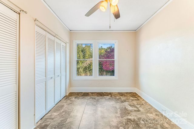 107 Woodland Church Road, Clyde, NC 28721