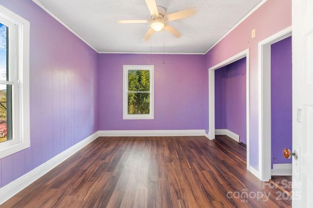 107 Woodland Church Road, Clyde, NC 28721