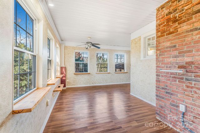 107 Woodland Church Road, Clyde, NC 28721