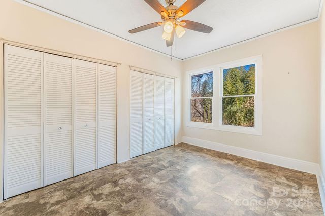 107 Woodland Church Road, Clyde, NC 28721