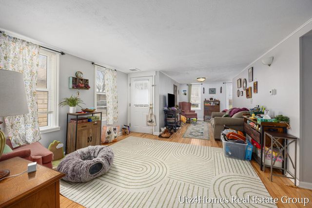 411 7th Street Nw, City Of Grand Rapids, MI 49504