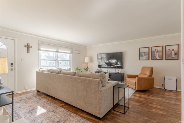 307 W Buena Vista Road, Evansville, IN 47710