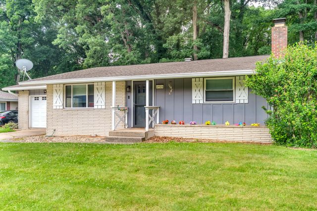 2916 Elmwood Street, Portage, IN 46368