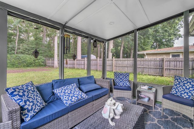 2916 Elmwood Street, Portage, IN 46368