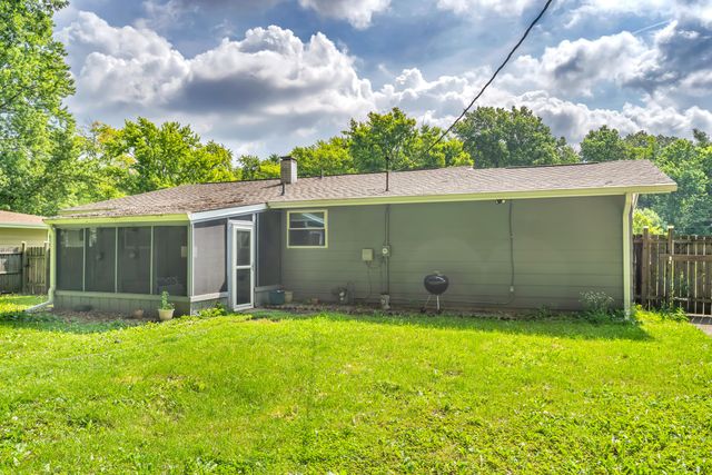 2916 Elmwood Street, Portage, IN 46368