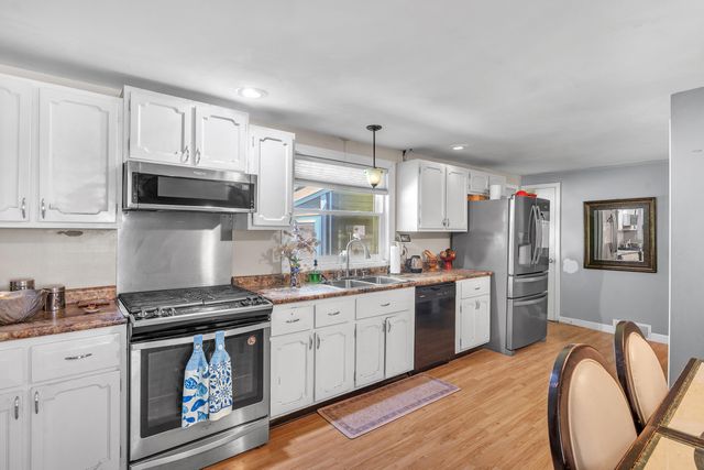 2916 Elmwood Street, Portage, IN 46368