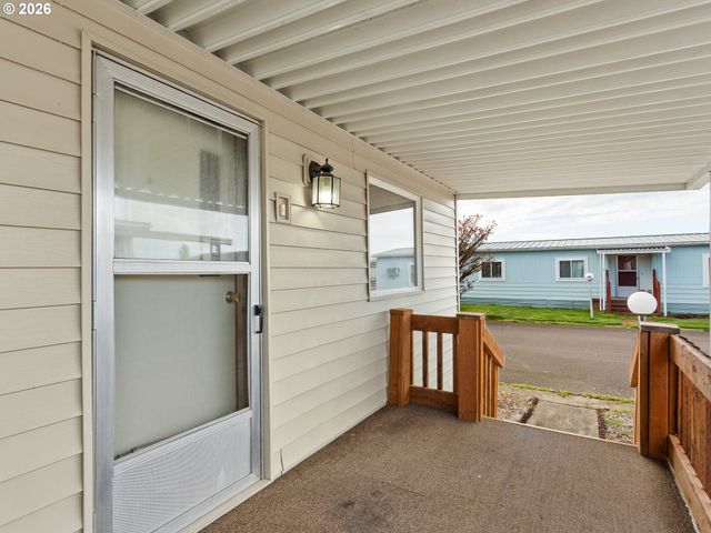 2901 E 2ND St 135, Newberg, OR 97132
