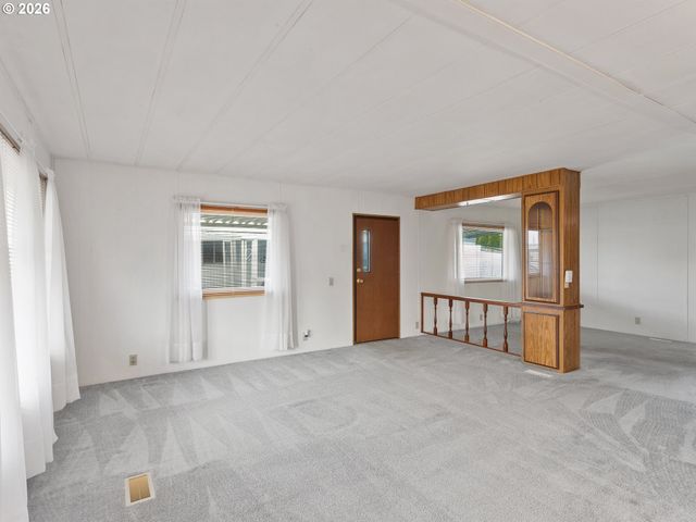 2901 E 2ND St 135, Newberg, OR 97132