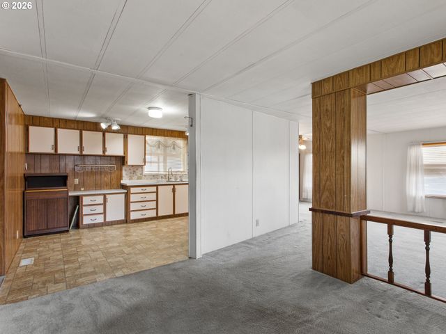 2901 E 2ND St 135, Newberg, OR 97132